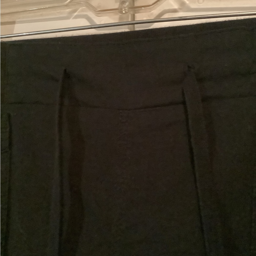 one 5 one Black Capris - Picture 4 of 8